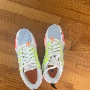 Jordan HEIR Series Cutting Twine Basketball Shoes White and Neon Sneakers